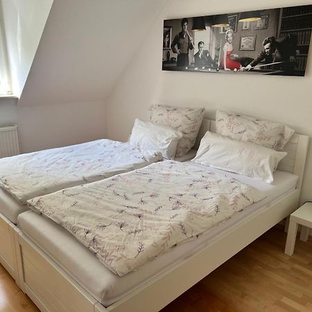 Moderne 2-Zimmer Wohnung In Раштатт Екстер'єр фото