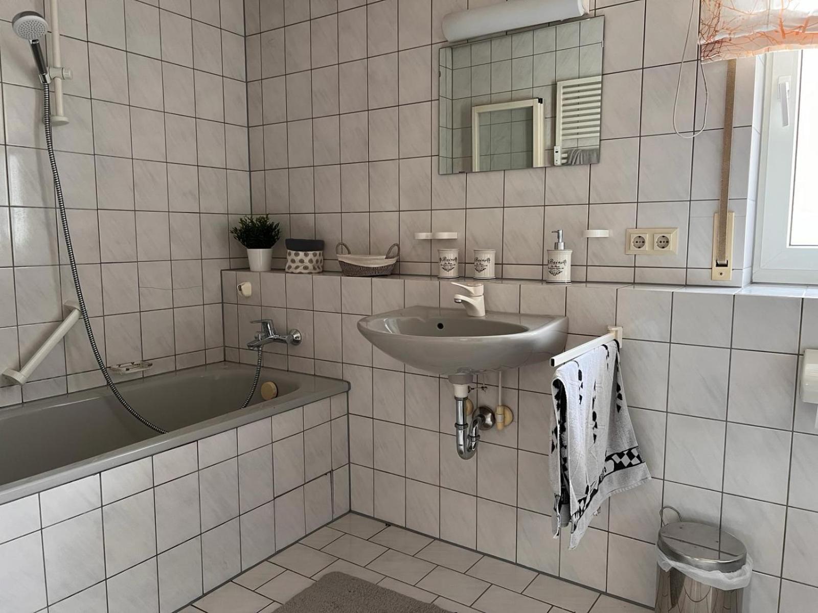 Moderne 2-Zimmer Wohnung In Раштатт Екстер'єр фото
